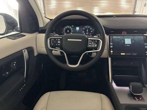New 2025 Land Rover Discovery Sport S image 25