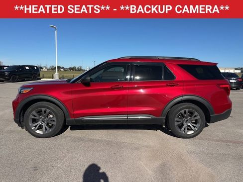 Used 2021 Ford Explorer XLT w/ Equipment Group 202A image 5