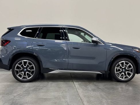 Used 2024 BMW X1 xDrive28i w/ Technology Package AWD/4WD image 3