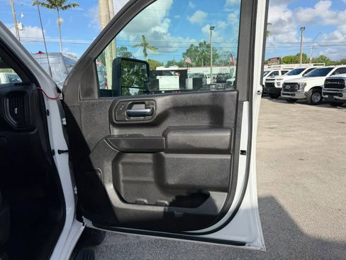 Used 2024 Chevrolet Silverado 3500 W/T AWD/4WD image 21
