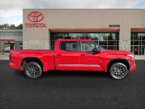 Used 2025 Toyota Tundra Platinum image 4