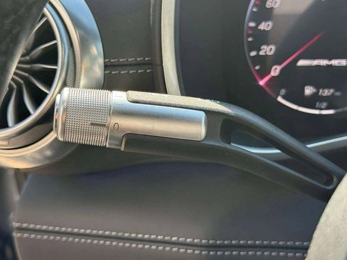 Used 2022 Mercedes-Benz SL 63 AMG 4MATIC image 28