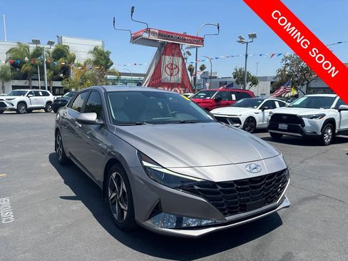 Used 2021 Hyundai Elantra Limited w/ Cargo Package FWD image 1