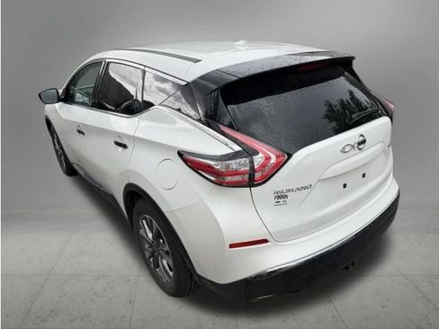 Used 2016 Nissan Murano S w/ Navigation Package AWD/4WD image 4