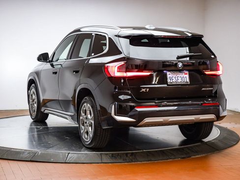 Used 2023 BMW X1 xDrive28i w/ Convenience Package image 9