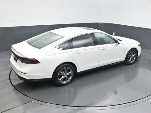 Certified 2024 Honda Accord EX image 21