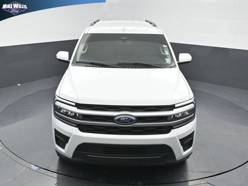 Used 2024 Ford Expedition XLT RWD image 10