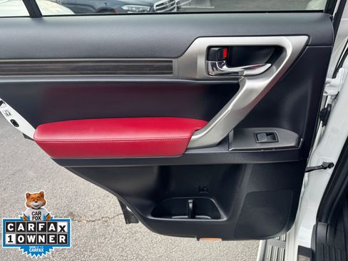 Used 2023 Lexus GX 460 Premium image 19