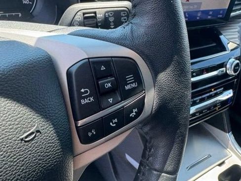 Used 2023 Ford Explorer Limited w/ Equipment Group 301A AWD/4WD image 20