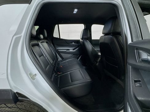 Certified 2025 Chevrolet Equinox LT w/ Convenience Package II FWD image 25