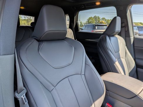 New 2027 INFINITI QX60 Sport w/ Dark Cargo Package AWD/4WD image 38