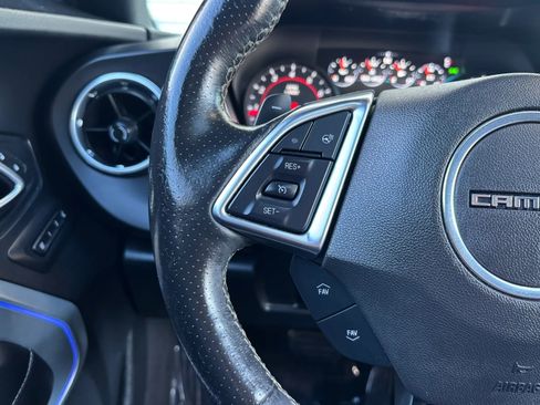Used 2017 Chevrolet Camaro LT image 26