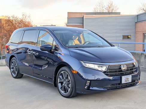 Used 2023 Honda Odyssey Elite image 29