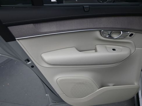 New 2026 Volvo XC90 B6 Ultra w/ Protection Package AWD/4WD image 20