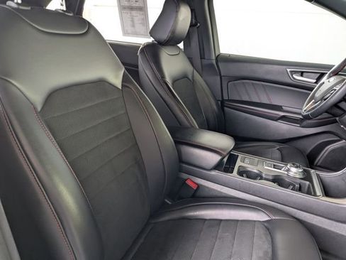 Used 2024 Ford Edge ST-Line AWD/4WD image 32