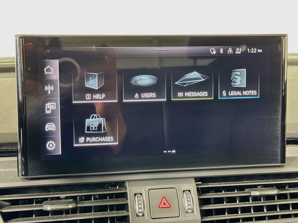 Used 2021 Audi Q5 e Premium w/ Convenience Package AWD/4WD image 35