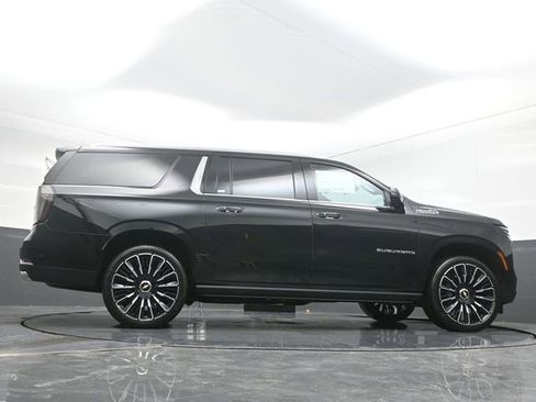 New 2026 Chevrolet Suburban High Country image 32