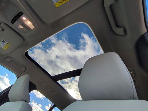 New 2026 Volvo XC40 B5 Ultra w/ Protection Package Premier image 10