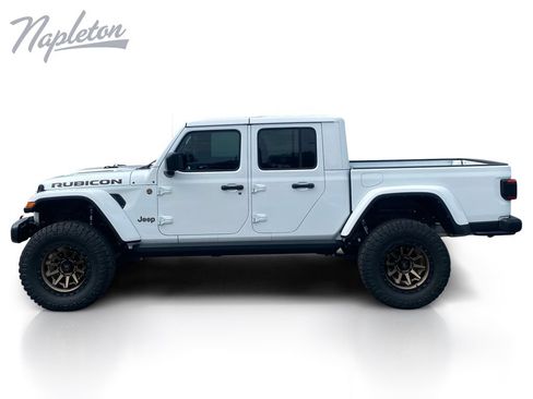 Used 2023 Jeep Gladiator Rubicon w/ LED Lighting Group AWD/4WD image 2