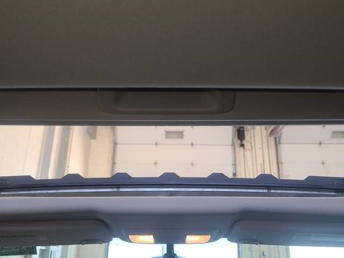 Used 2018 Honda Civic EX-L image 8