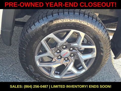 Used 2023 GMC Sierra 1500 SLT w/ SLT Premium Package image 16