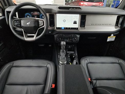 New 2026 Ford Bronco Outer Banks AWD/4WD image 6