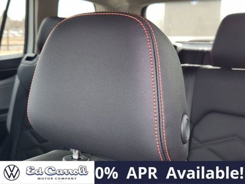 New 2026 Volkswagen Atlas Peak Edition image 14