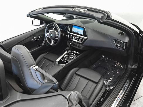 Used 2026 BMW Z4 sDrive30i RWD image 40