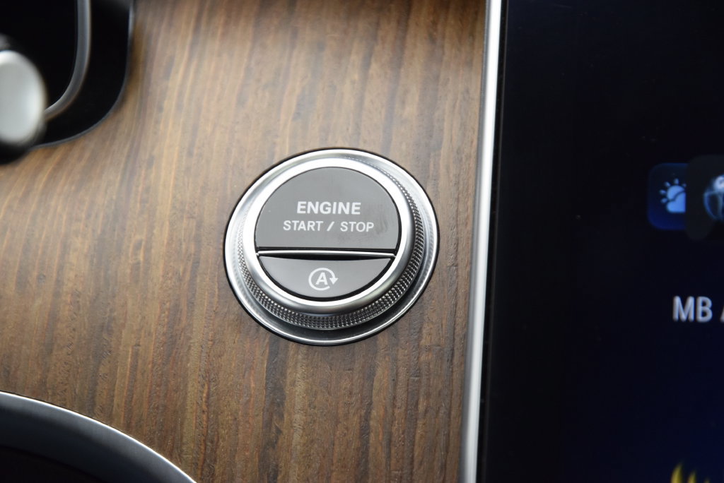 Certified 2024 Mercedes-Benz C 300 Sedan image 32
