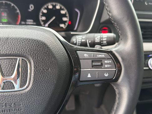 Used 2024 Honda Pilot EX-L image 23