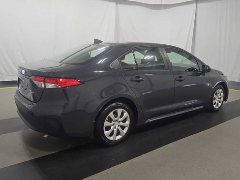 Used 2025 Toyota Corolla LE FWD image 4
