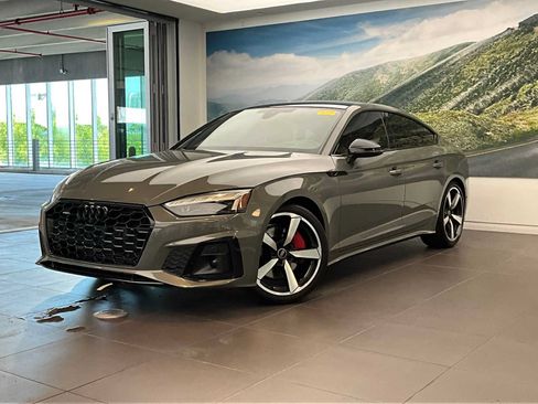 Used 2023 Audi A5 2.0T Premium Plus w/ Premium Plus AWD/4WD image 4