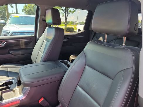 Used 2023 Chevrolet Silverado 1500 LTZ w/ Technology Package RWD image 17