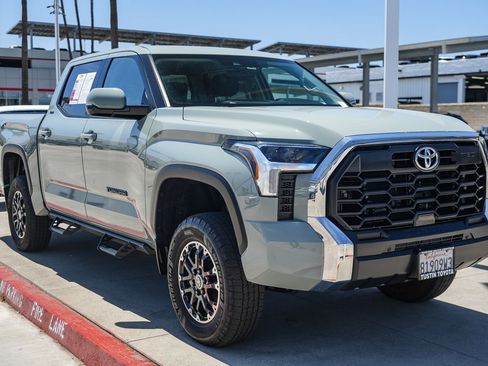 Used 2024 Toyota Tundra SR5 w/ TRD Off-Road Package AWD/4WD image 4
