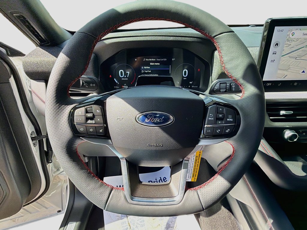 New 2027 Ford Explorer ST-Line w/ Premium Package AWD/4WD image 11