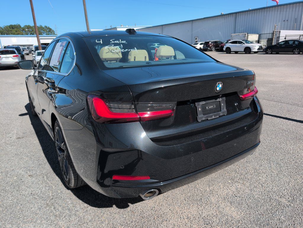 Used 2025 BMW 330i Sedan RWD image 6
