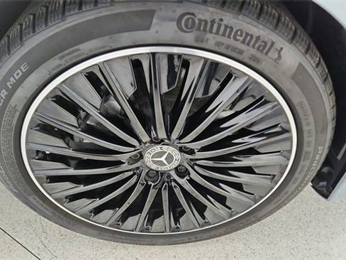 Used 2025 Mercedes-Benz CLE 300 4MATIC Cabriolet image 58