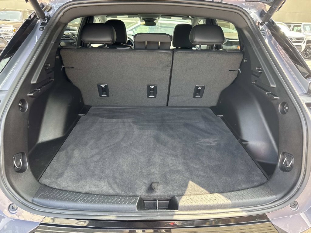 Used 2024 Chevrolet Equinox EV LT FWD image 7