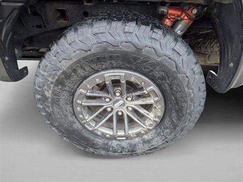 Used 2019 Ford F150 Raptor w/ Equipment Group 802A Luxury AWD/4WD image 9