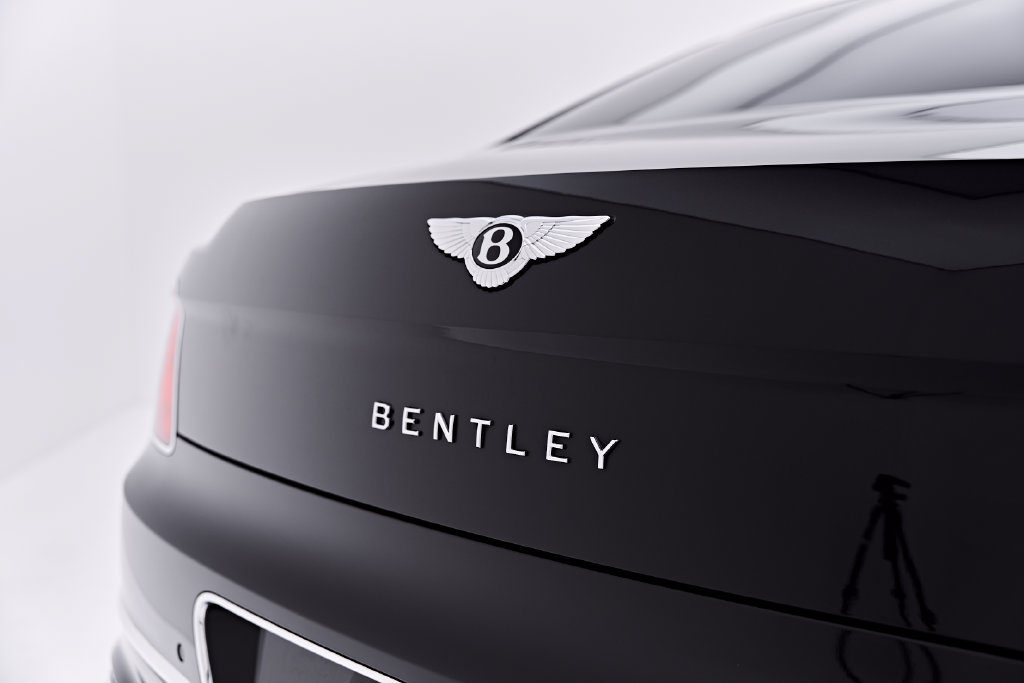 Used 2022 Bentley Flying Spur V8 AWD/4WD image 21