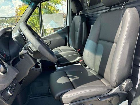 New 2025 Mercedes-Benz Sprinter 2500 image 13
