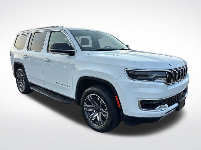 Used 2025 Jeep Wagoneer Series II AWD/4WD image 7