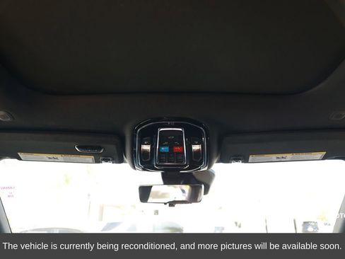 Used 2023 Jeep Grand Cherokee Overland w/ Advanced Protech Group III image 29