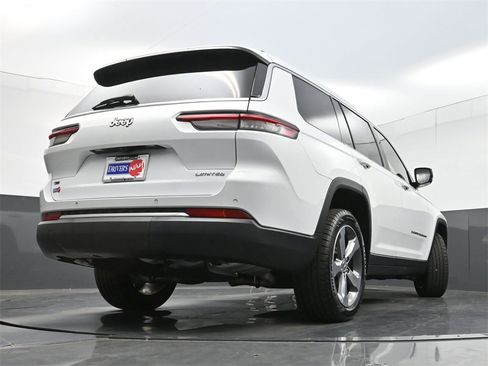 Used 2022 Jeep Grand Cherokee L Limited image 35