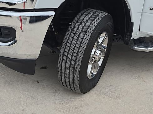 Used 2024 RAM 2500 Big Horn w/ Bed Utility Group image 34