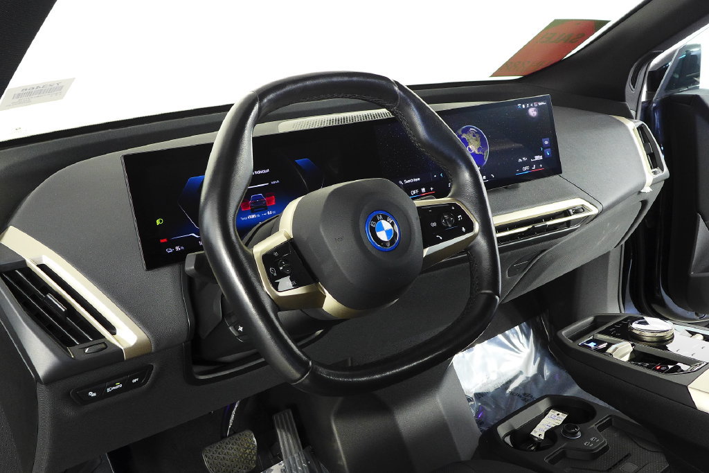 Certified 2024 BMW iX xDrive50 AWD/4WD image 30