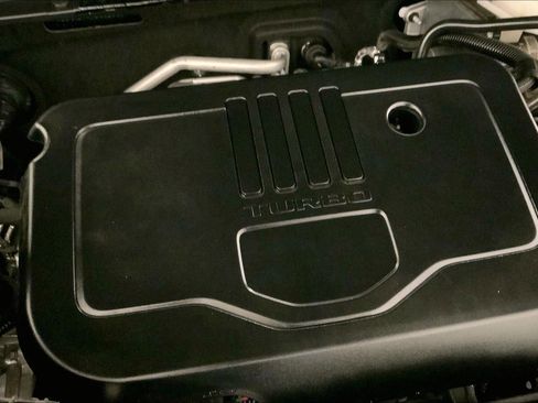 Used 2025 Chevrolet Blazer LT image 30