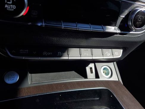 Used 2021 Audi Q5 2.0T Premium Plus w/ Premium Plus Package image 23