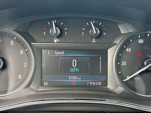 Used 2021 Buick Encore Preferred w/ Safety Package FWD image 20