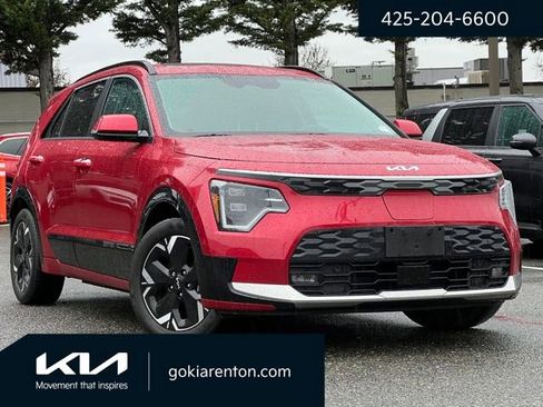 Used 2023 Kia Niro Wave w/ Wave Preserve Package image 1